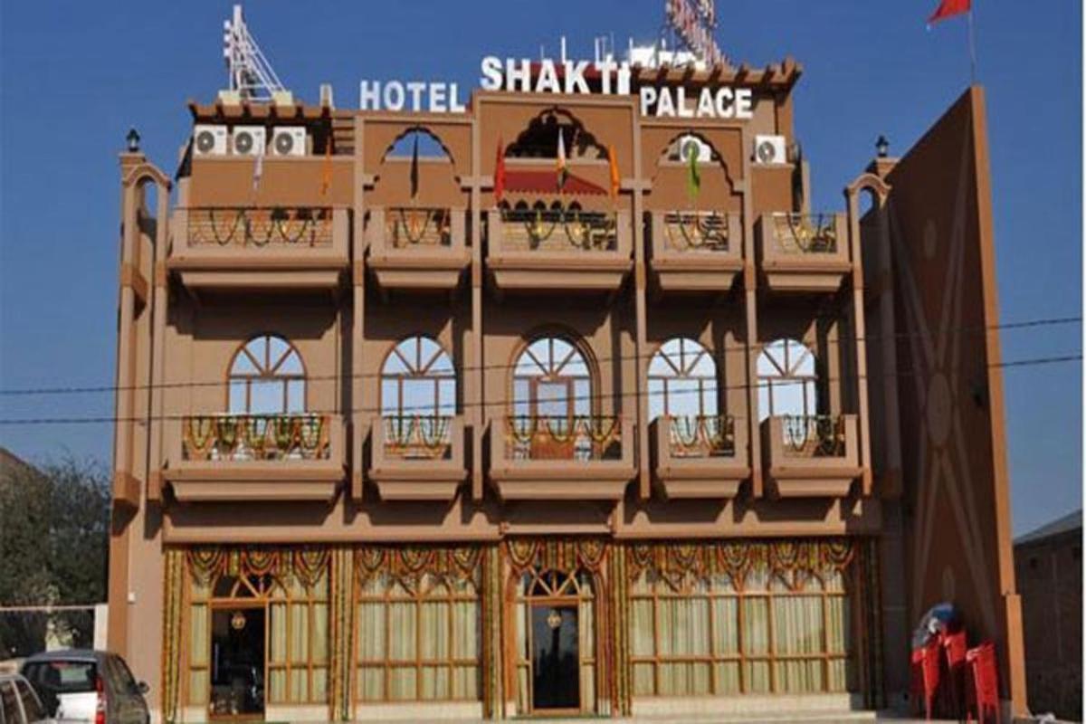 Hotel Shakti Palace Churu Екстер'єр фото